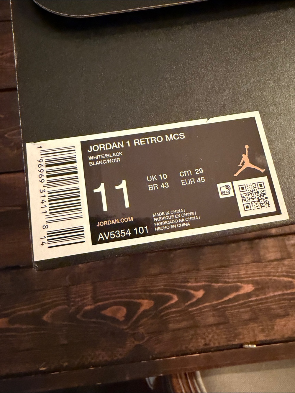 Jordan 1 Retro MCS Label - Picture 3 of 7